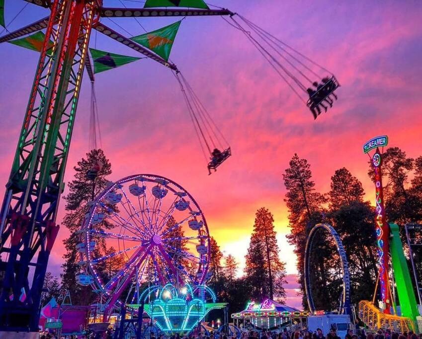 Bear Mountain - Suite 2 Grants Pass Buitenkant foto