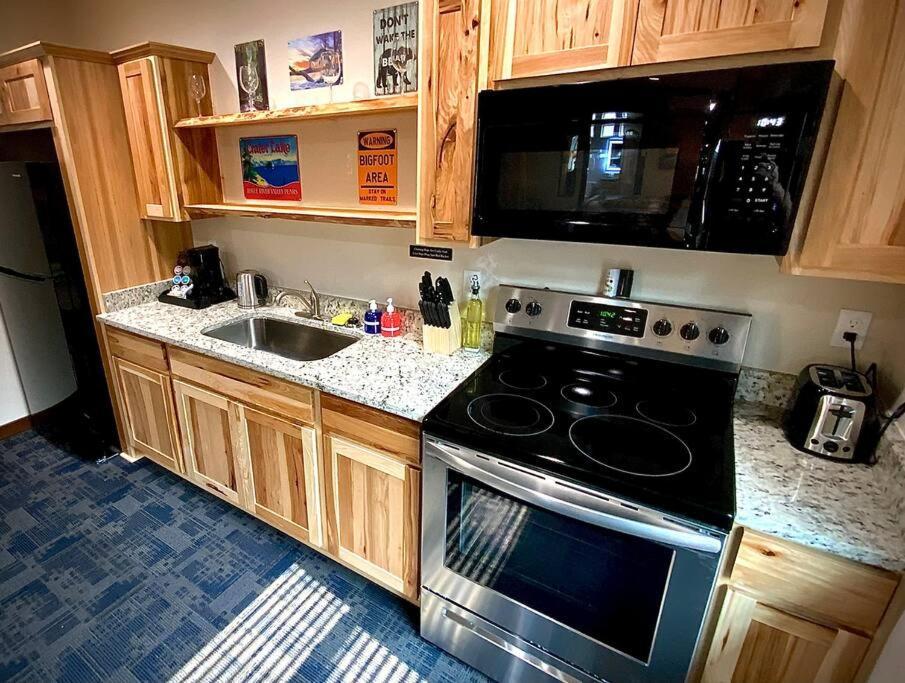 Bear Mountain - Suite 2 Grants Pass Buitenkant foto